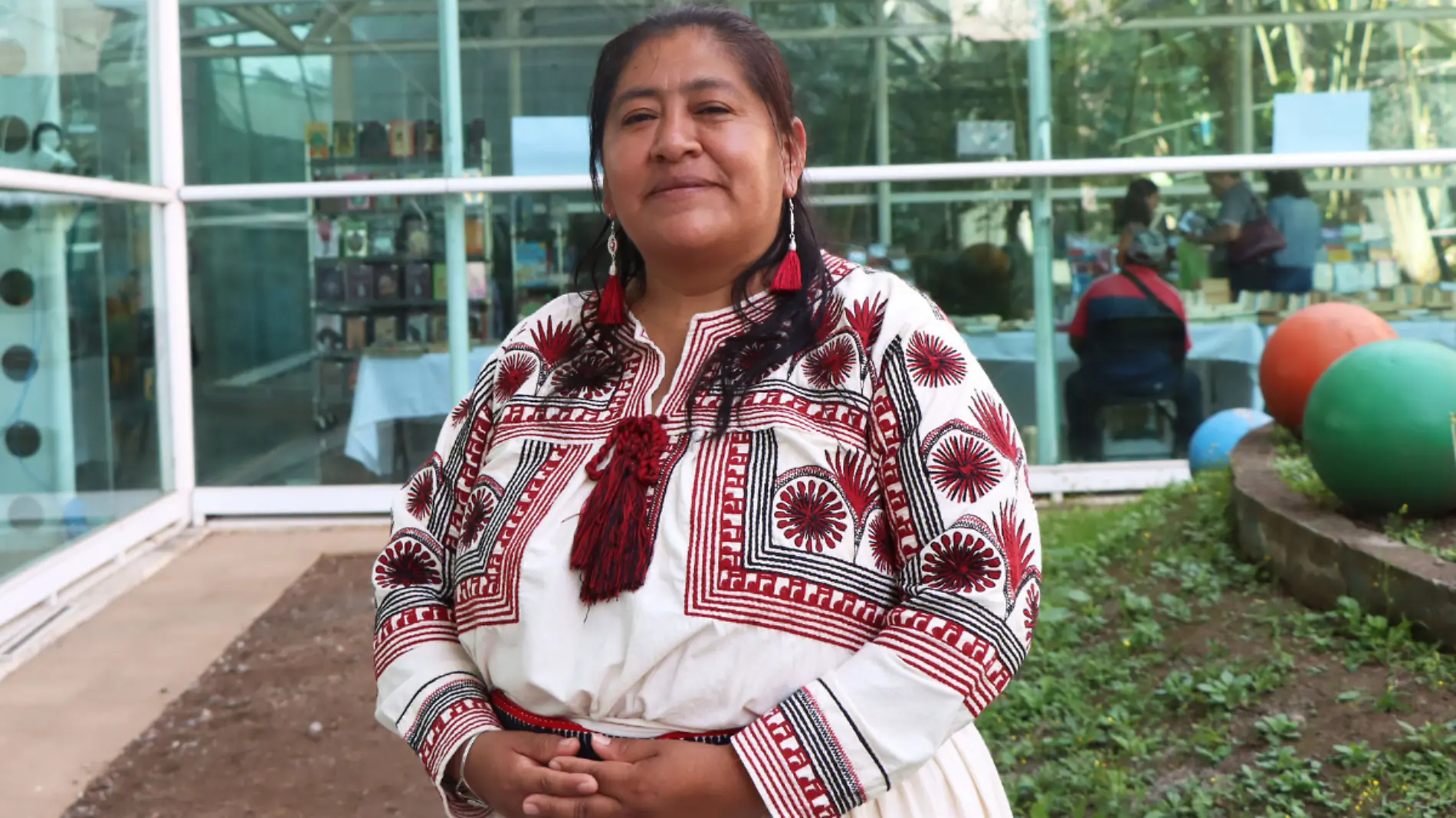 Leticia Gallardo-Directora Mujeres del Viento Florido-Banda femenil oaxaqueña